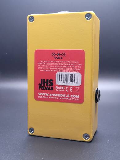 Gear Hunter | JHS Pedals - CHARLIEBROWN V4 Gear Hunter | JHS Pedals - CHARLIEBROWN V4